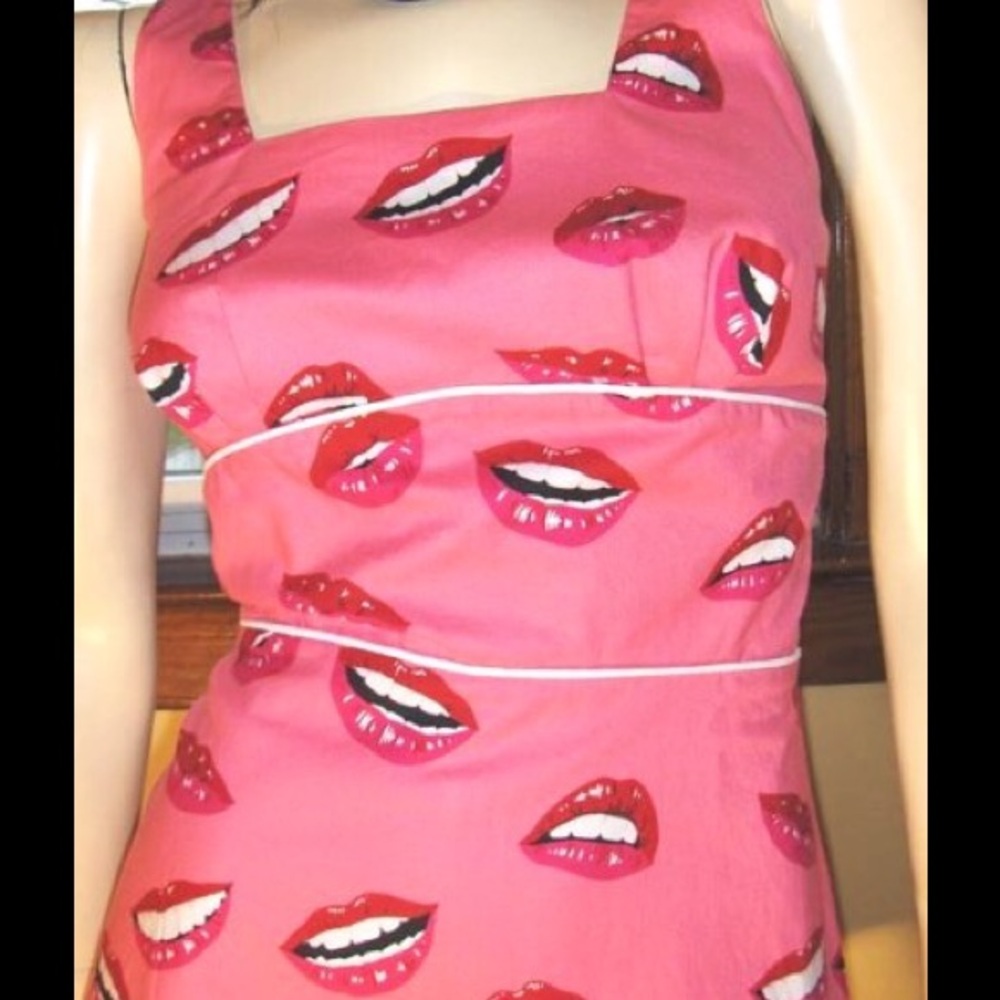 Vintage 90s Felice Pappas LIPS KISS ME! Novelty Lip Print Babydoll Mini Dress